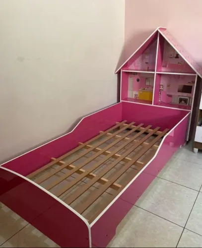 Cama Infantil Casinha dos Sonhos - Diversão, Conforto e Muito Estilo para o Quartinho!