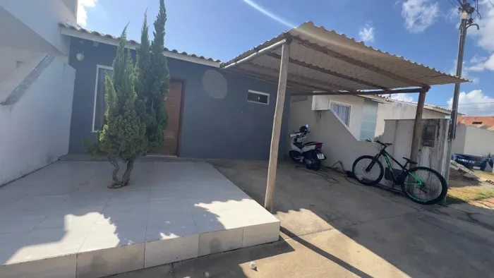 Passo em Gaveta no Condomínio Ibirapuera Casa com 2/4 Reformada
