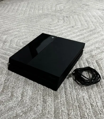 Playstation 4 + controle