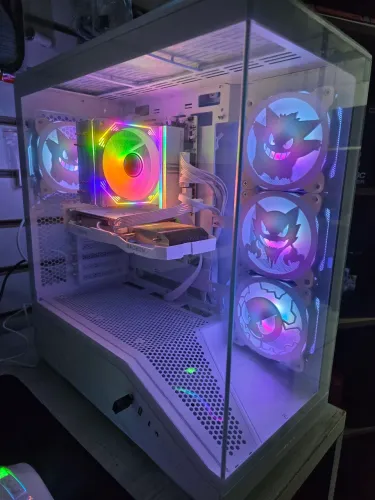 PC Gamer Ryzen 7 Full white 