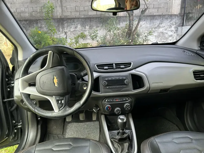 Chevrolet Onix Hatch LT 1.0 8V Flex Mec. 4P 2019