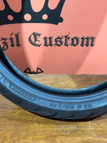 Pneu 130 x 60 x 19 Michelin Comander 3 - Harley Davidson