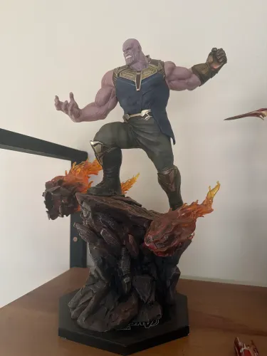 Estátua Thanos Infinity War Marvel 1/10 Iron Studios