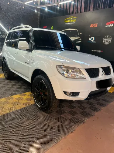 Mitsubishi Pajero TR4 2.0/ 2.0 Flex 16V 4X4 Aut. 2013