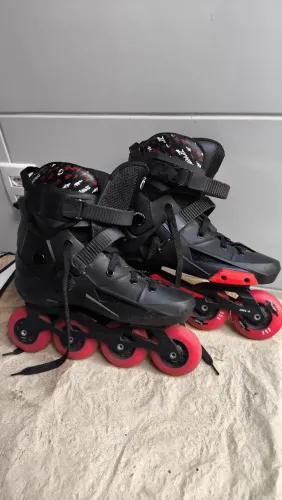 Patins revolt 80mm abec 9 tamanho 40 41 