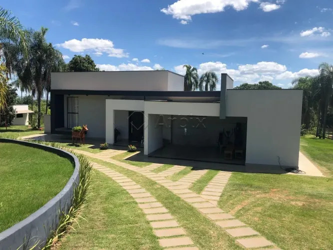 Chácara mobiliada à venda no bairro Alpes das Águas em São Pedro/SP