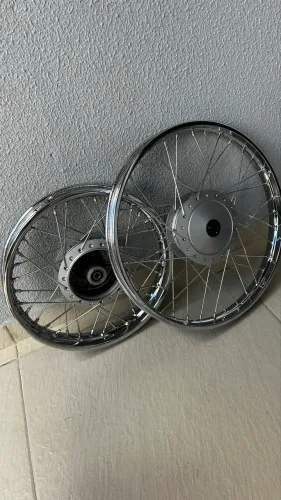 Rodas originais pop 110 2025 nunca usadas