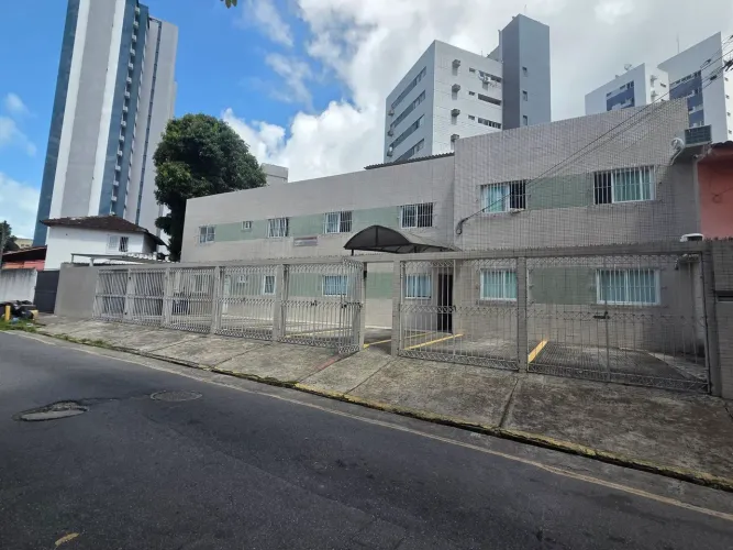 Aflitos alg casa condominio fechado qt suíte sala cozinha área servico novo porcelanato