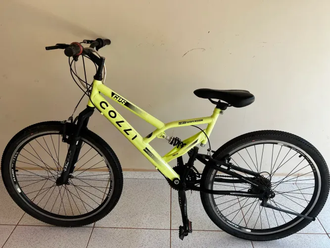 Bicicleta Colli Aro 26 - Única Dona