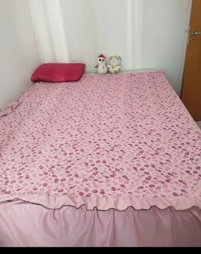 Cama Queen size grande