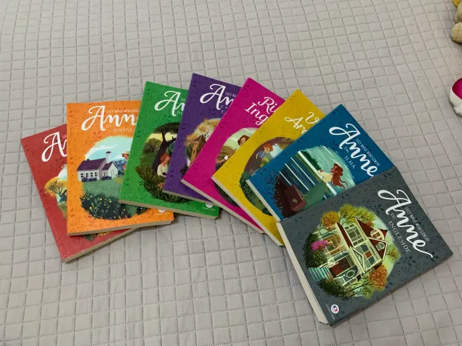 Coleção Anne de Green Gables com 8 livros