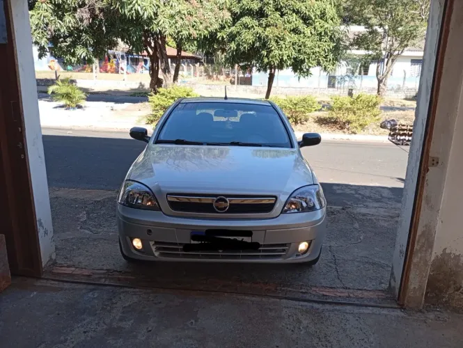 Chevrolet Corsa Sed. JOY 1.0/ 1.0 Flexpower 8V 4P 2005