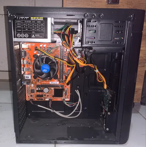 Computador i3-7100