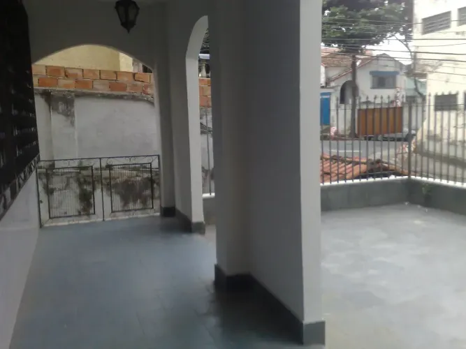 Imóvel para venda possui 302 metros quadrados com 3 quartos em Bonfim - Belo Horizonte - M