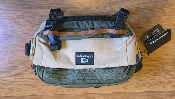 Pochete Galapagos Outdoor Camaleão 3L Verde e Cáqui - Trilha / Viagem