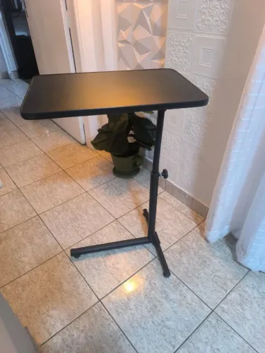 Mesinha de canto encaixe em cama ou sofá