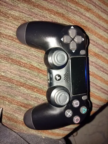 Ps4 slim mil pila