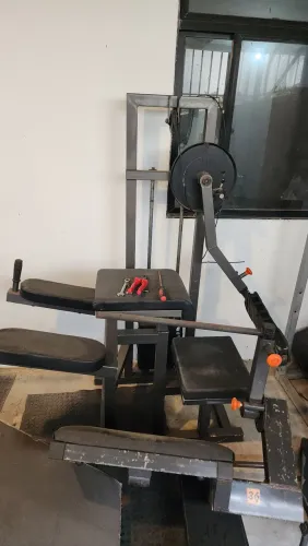 Maquina glúteos