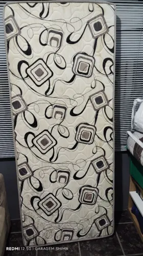 Colchão de Solteiro Usado