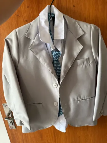 Terno Infantil Social Tamanho 6 - Elegante, Ideal para Festas e Casamentos