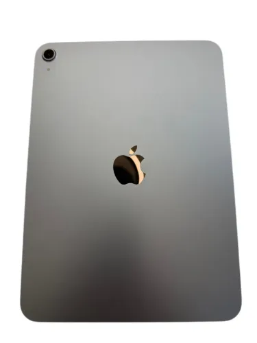 iPad de 11 polegadas com chip A16, 11ª geração, na cor azul com capa Iplace e Pelicula