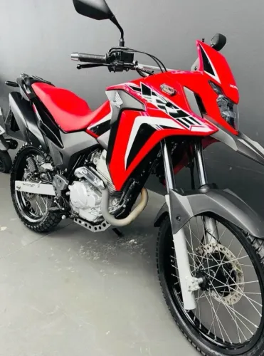 Xre300 na promissória 