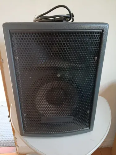 caixa ativa vmx 400a unic