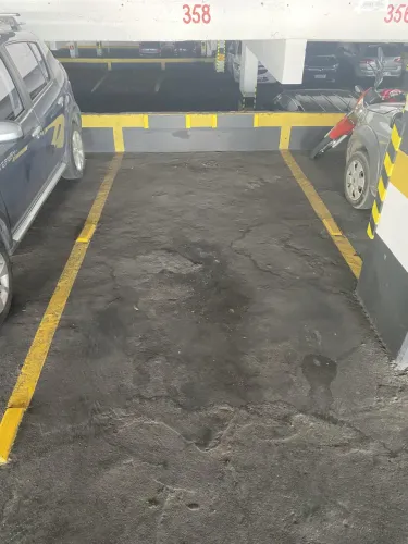 VAGA DE GARAGEM À VENDA SANTA CRUZ SHOPPING JUIZ DE FORA MG