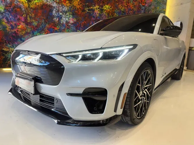 Ford Mustang Mach-e GT Performance (elétrico) 2023
