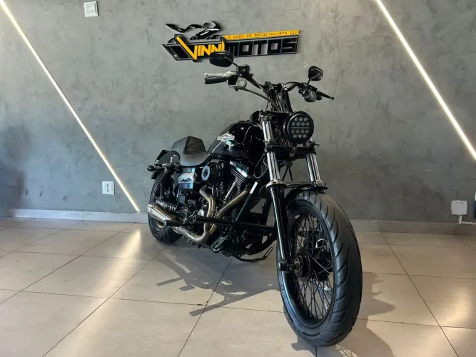 Harley dyna super glide 1600