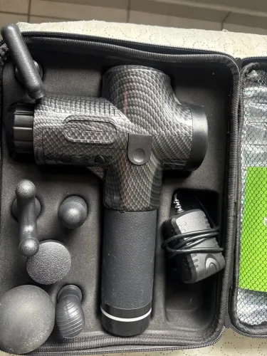 Pistola massageadora profissional