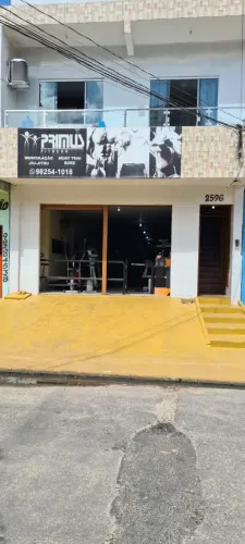Ponto comercial e kitnets