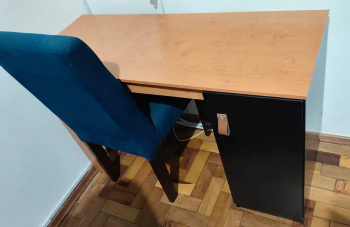 Mesa escrivaninha