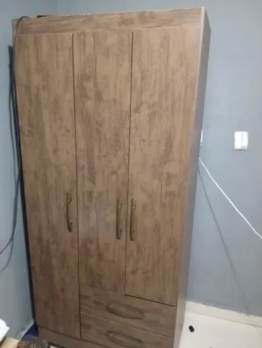 Guarda roupa solteiro perfeito estado