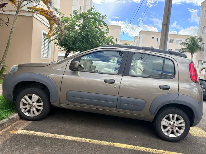Fiat Uno WAY 1.4 EVO Fire Flex 8V 5P 2011