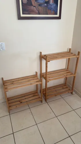 Kit com 2 Prateleiras de Madeira Pinus - Estilo Rústico