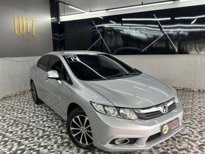 Honda Civic Sedan LXS 1.8/1.8 Flex 16V Aut. 4P 2014