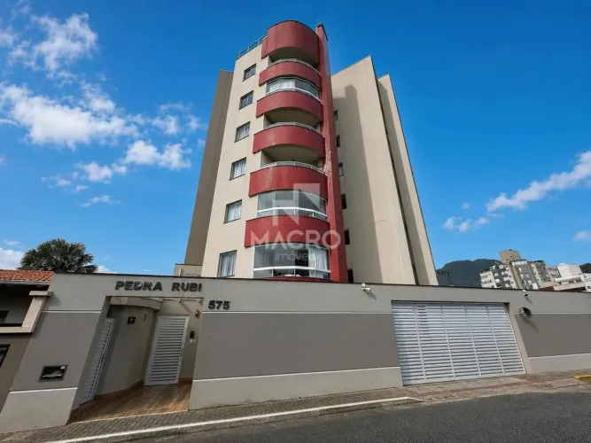 Apartamento | Centro | 3 quartos (1 suíte ) | 96m²