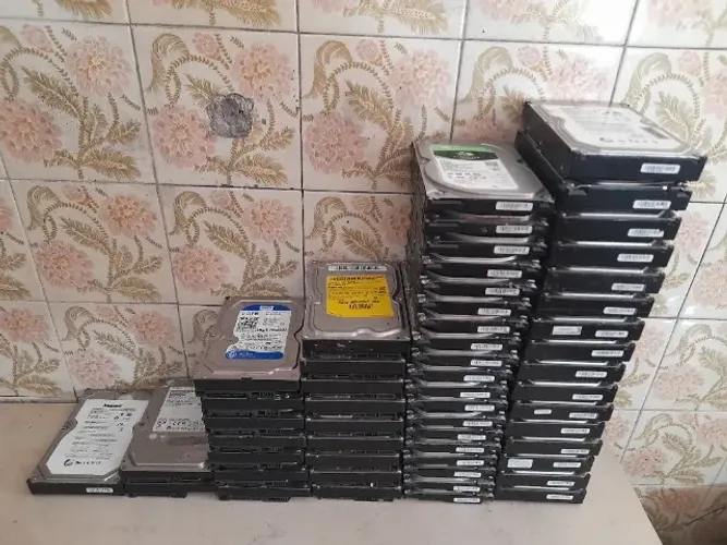 Lotes de HDs de 1 TB pra Computador com Defeito
