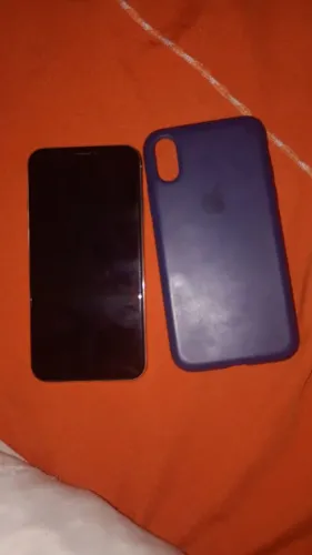 Vendo iPhone XR novinho
