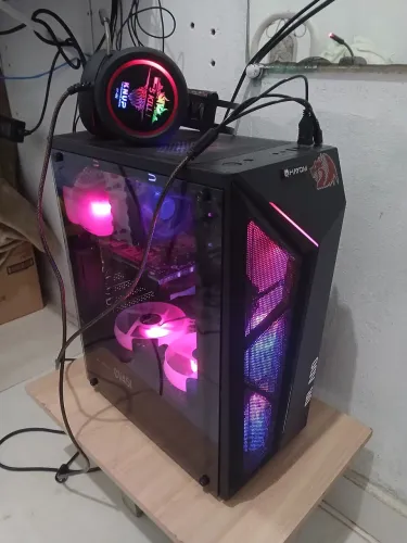 pc gamer completo roda tudo troco em iphone avalio proposta