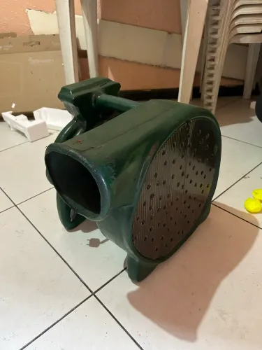 VENDO MOTOR PARA BRINQUEDO INFLÁVEL