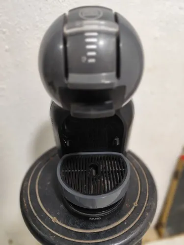 Cafeteira Nescafé Dolce Gusto Mini Me