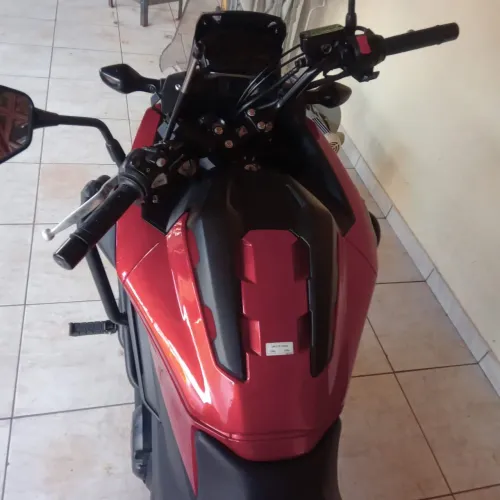 Vendo moto 