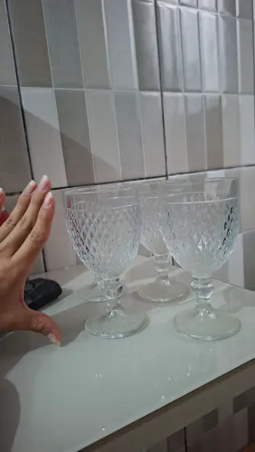 Jogo de Taças de Vidro Transparente Clássica - Modelo Bico de Abacaxi / Jaca