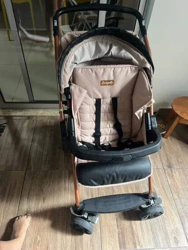 Carrinho de Bebê Burigoto Rio