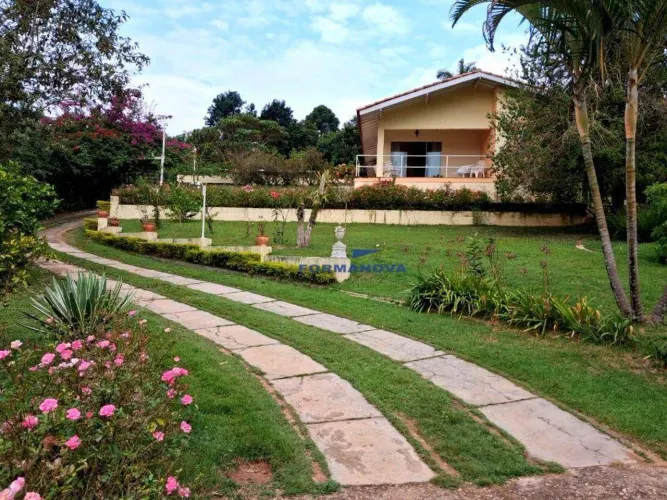 Casa com 3 quartos ( 3 suítes) à venda, 325 m² por R$ 1.450.000 - Granja Viana - Cotia/SP