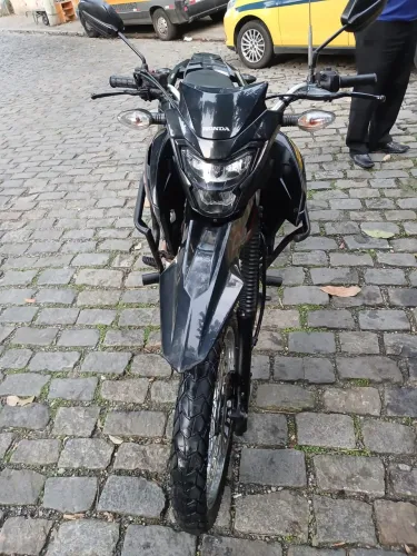 Vendo moto bros 160 cilindradas