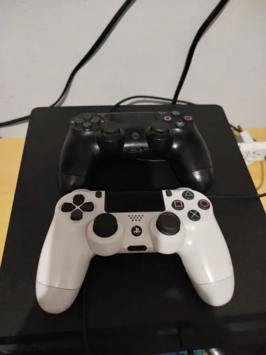 Vendo Playstation 4