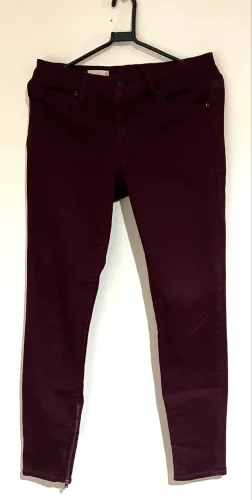 Calça jeans vinho feminina Gap tam M